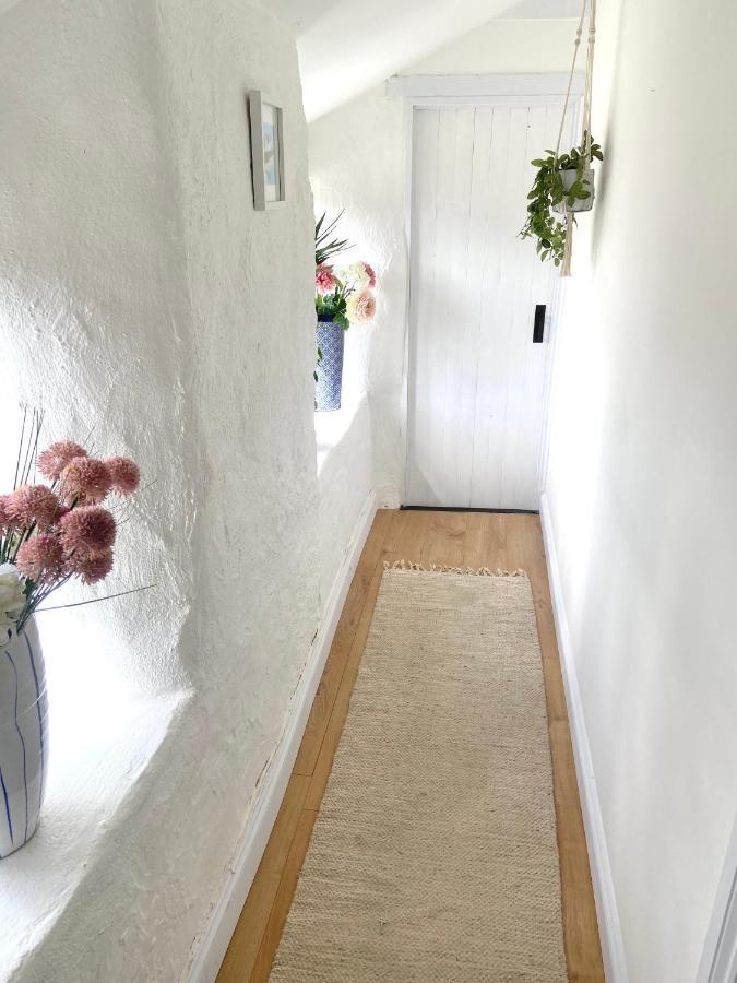Idyllic Cornish Cottage, Superking Bed, Private Garden Dogs Welcome Труро Экстерьер фото